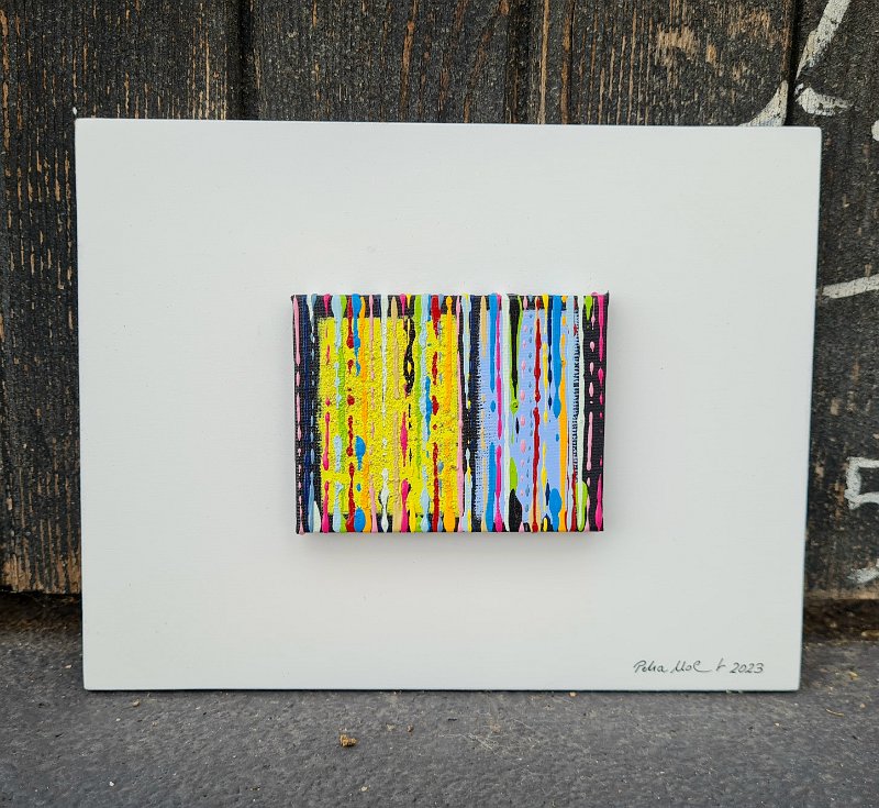 Coloured lines 49 2023, 17x22, Acryl-Lack auf LW,  € 69 SOLD